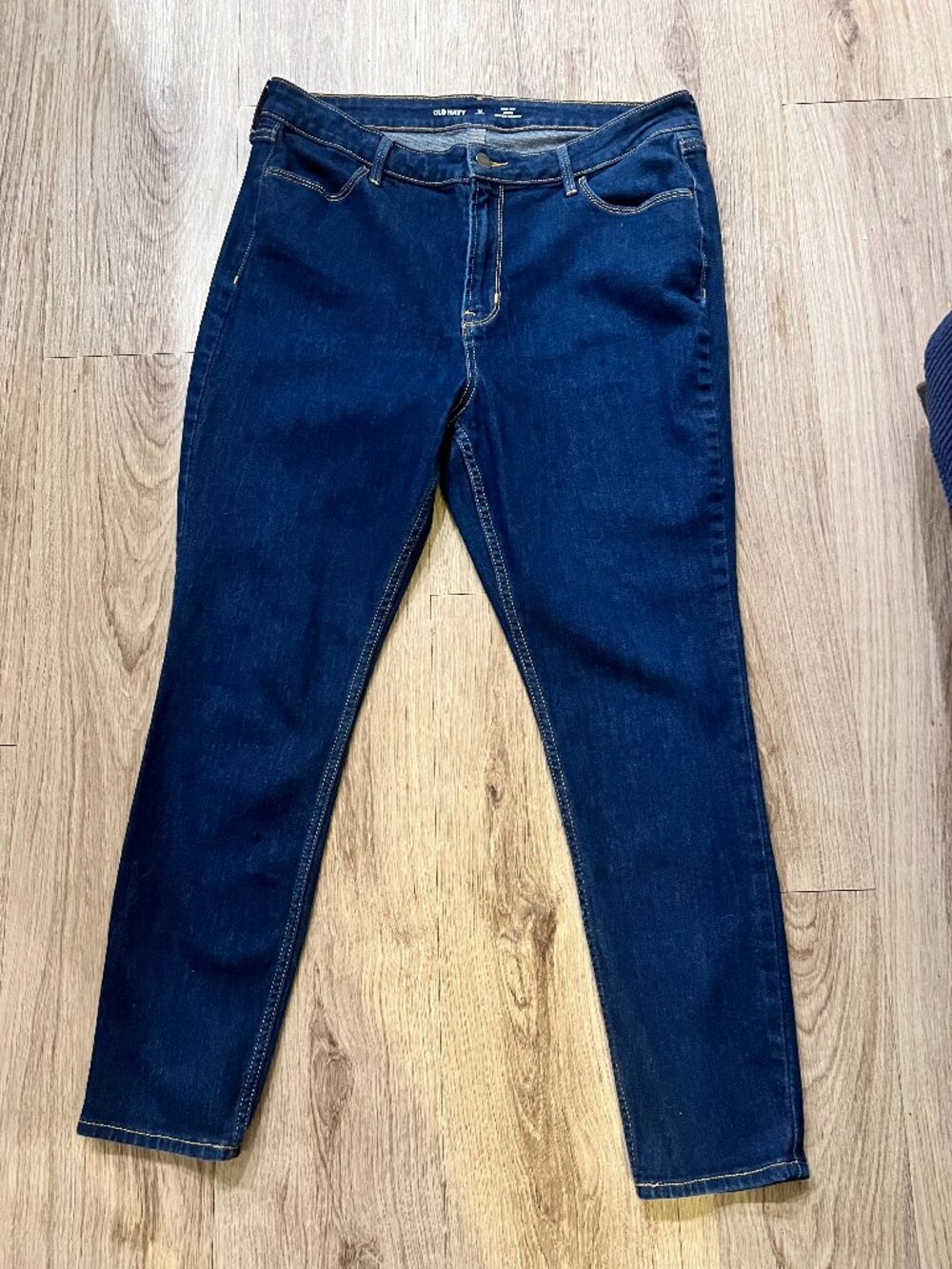 Old Navy High Rise Skinny jeans